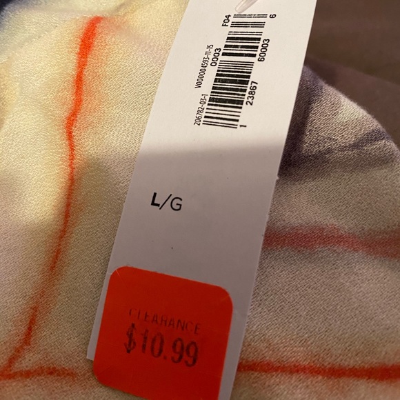 Old navy cream w/blue & peach Ikat dress large NWT - Picture 2 of 3